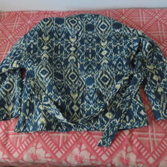 Overlover Jackets Rosebud Jacket in Ikat Blue sz S - Picture 3 of 5